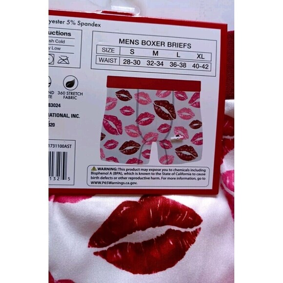 Valentines Boxer Briefs Mens Size Large Pink Red Hearts Lips All Over Print New - Picture 3 of 3